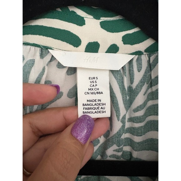 H&M Green Leaf Print Tiered Maxi Shirt Dress Women's Size S Boho Vacation Resort - Picture 4 of 11